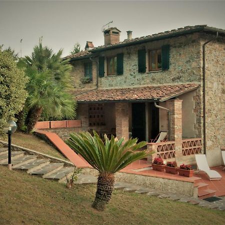 فيلا Casa Delle Palme Monsagrati المظهر الخارجي الصورة