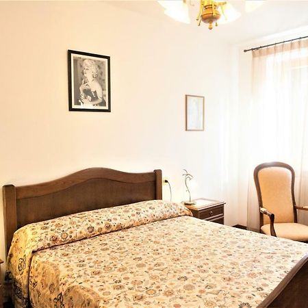 فيلا Casa Delle Palme Monsagrati المظهر الخارجي الصورة